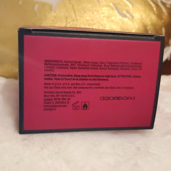 Victoria's Secret Bombshell Passion Eau de Parfum - Pink **SELLING BOX ONLY** - Picture 5 of 7